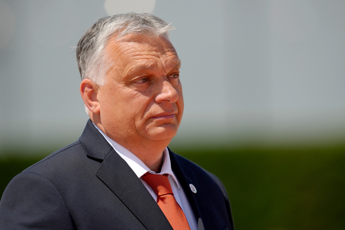 Η Ουγγαρία αναβάλλει την επικύρωση της ένταξης της Σουηδίας στο ΝΑΤΟ