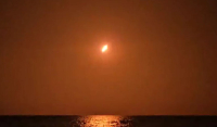 Αστεροειδής εκρήγνυται τη στιγμή που μπαίνει στην ατμόσφαιρα - Δείτε τα βίντεο
