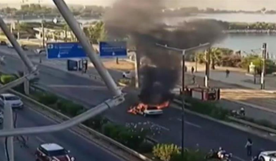 Κίνηση στους δρόμους: Χάος στον Κηφισό μετά από φωτιά σε αυτοκίνητο κοντά στο ΣΕΦ