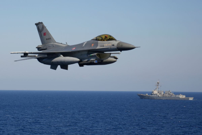Οι ΗΠΑ τον «χαβά» τους: «Ίσες αποστάσεις» από Ελλάδα και Τουρκία - Τι είπε το Στέιτ Ντιπάρτμεντ για F-16 και Μενέντεζ