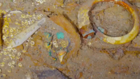 Τιτανικός: Βρέθηκε χρυσό κολιέ από δόντι προϊστορικού καρχαρία (Βίντεο)
