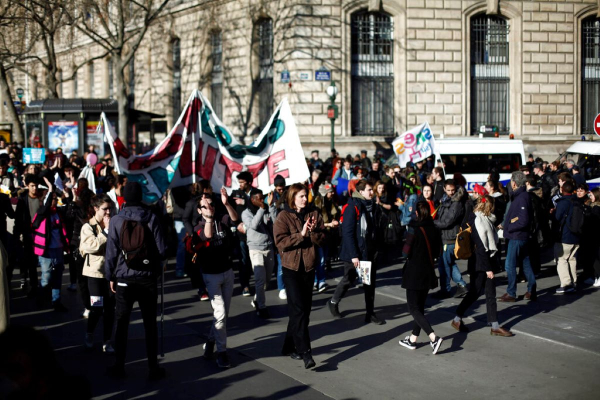 Απεργία 19/1 στη Γαλλία: Κινητοποιήσεις κατά της αύξησης της ηλικίας συνταξιοδότησης στα 64