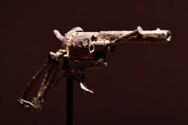 Πουλήθηκε 130.000 ευρώ το όπλο που χρησιμοποίησε για ν’ αυτοκτονήσει ο Βαν Γκογκ
