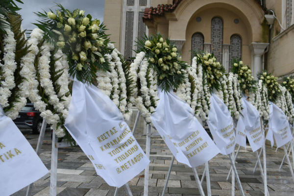 Συγκίνηση στην κηδεία του Παναγιώτη Τζένου στην Πάτρα