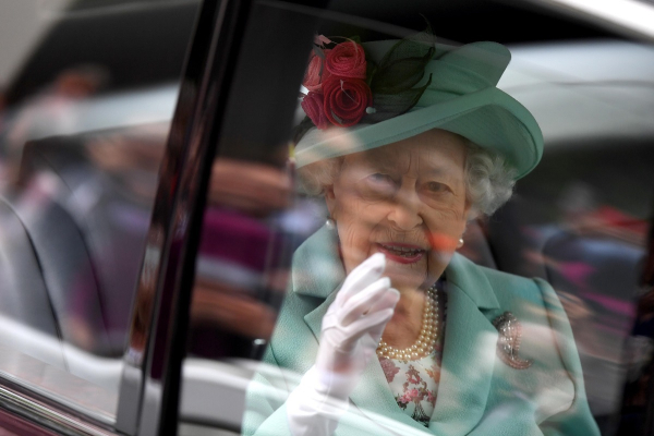Πόσο πολυάσχολη ήταν η βασίλισσα Ελισάβετ - Τα ορόσημα 70 ετών στον θρόνο