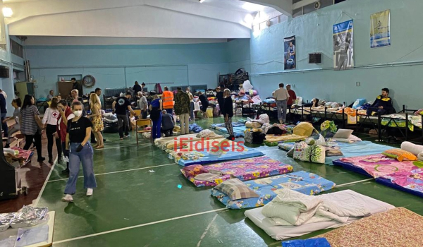 Καρδίτσα: Σε γυμναστήριο σχολείου θα διανυκτερεύσουν οι διασωθέντες από τις πλημμύρες (Φωτογραφίες)
