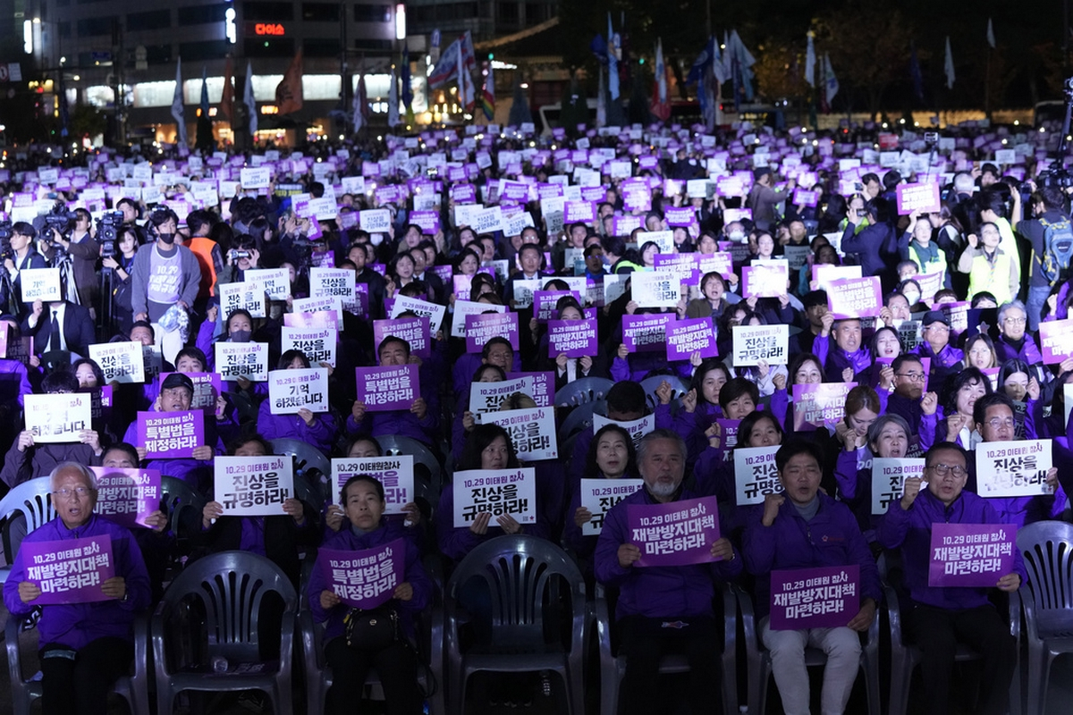 Νότια Κορέα: Δίωξη στον αρχηγό της αστυνομίας για το ποδοπάτημα με τους 159 νεκρούς στο Χάλοουιν