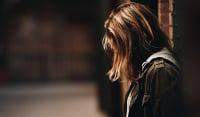 Βιασμός 22χρονης στον Τύρναβο: Προθεσμία να απολογηθούν οι τέσσερις συλληφθέντες