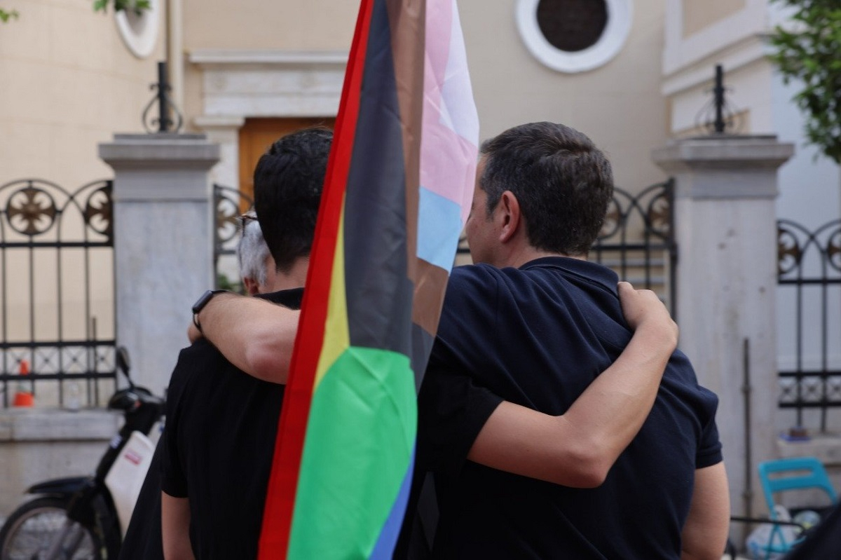Τσίπρας σε μέλη της ΛΟΑΤΚΙ+ κοινότητας: Ισότητα στον γάμο και δικαίωμα τεκνοθεσίας για όλους