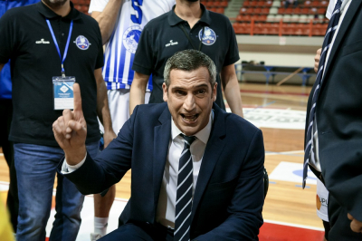 Basket League: Ο Παπανικολόπουλος ανανέωσε με την Λάρισα