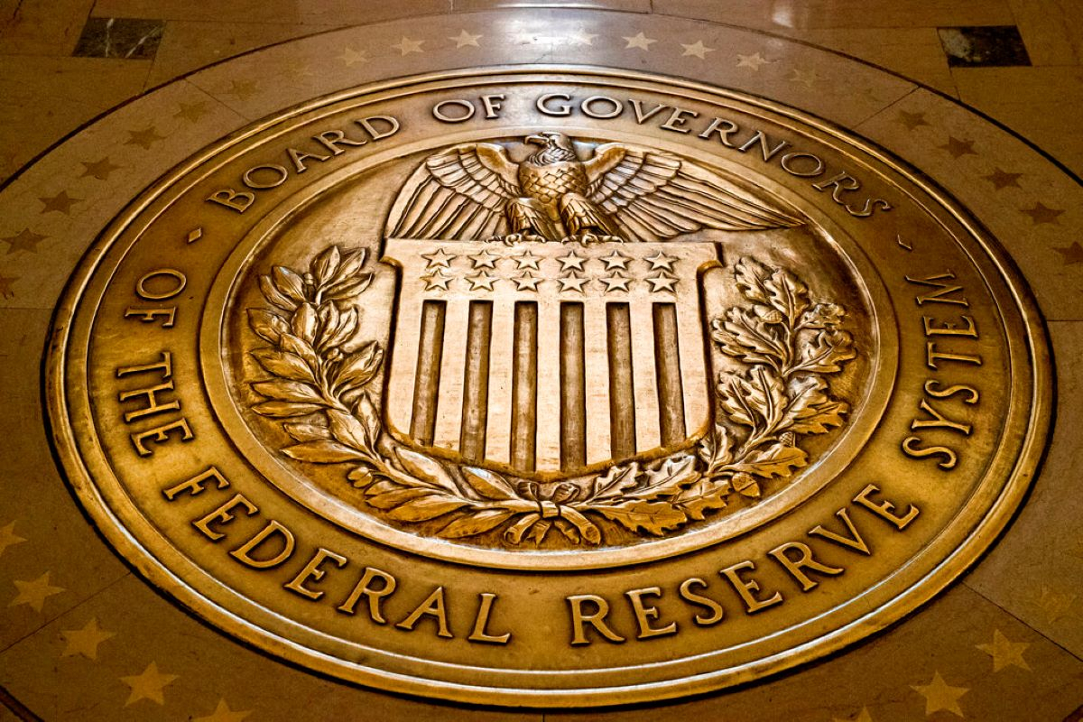 Αντιπρόεδρος Fed: Υπόδειγμα κακοδιαχείρισης η τράπεζα SVB - Χρειάζονται νέα μέτρα