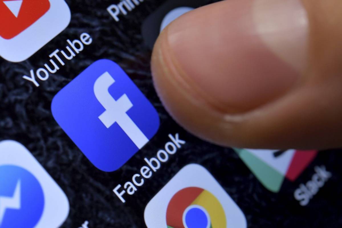To Facebook «παγώνει» τις εφαρμογές του σε συσκευές Huawei