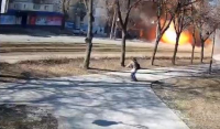 Πύραυλος χτύπησε την Κουρενίφκα: Το βίντεο που δημοσίευσε το Nexta
