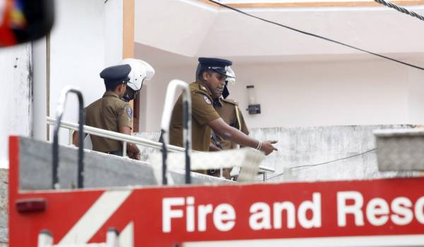 Επτά συλλήψεις στο Κολόμπο-Πάνω από 200 οι νεκροί στη Σρι Λάνκα