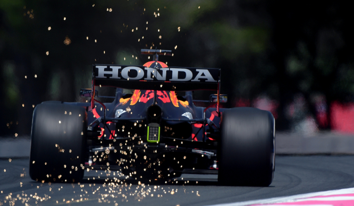 Formula 1: Η σύγκρουση στο Σίλβερστόουν κόστισε 1,8 εκατ στη Red Bull