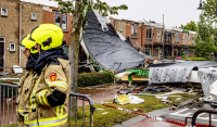 Ολλανδία: Ένας νεκρός και 10 τραυματίες από ανεμοστρόβιλο
