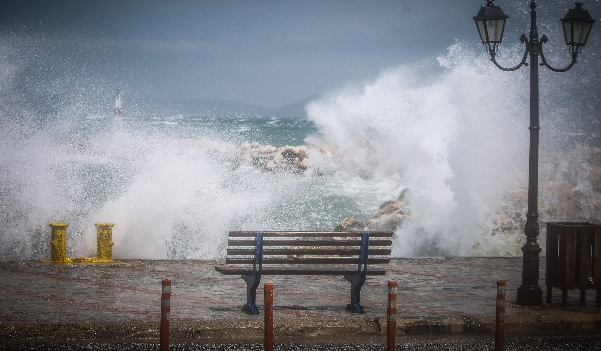Καιρός-Meteo.gr: Στα 95 χλμ. οι μέγιστες ριπές ανέμου την Τρίτη