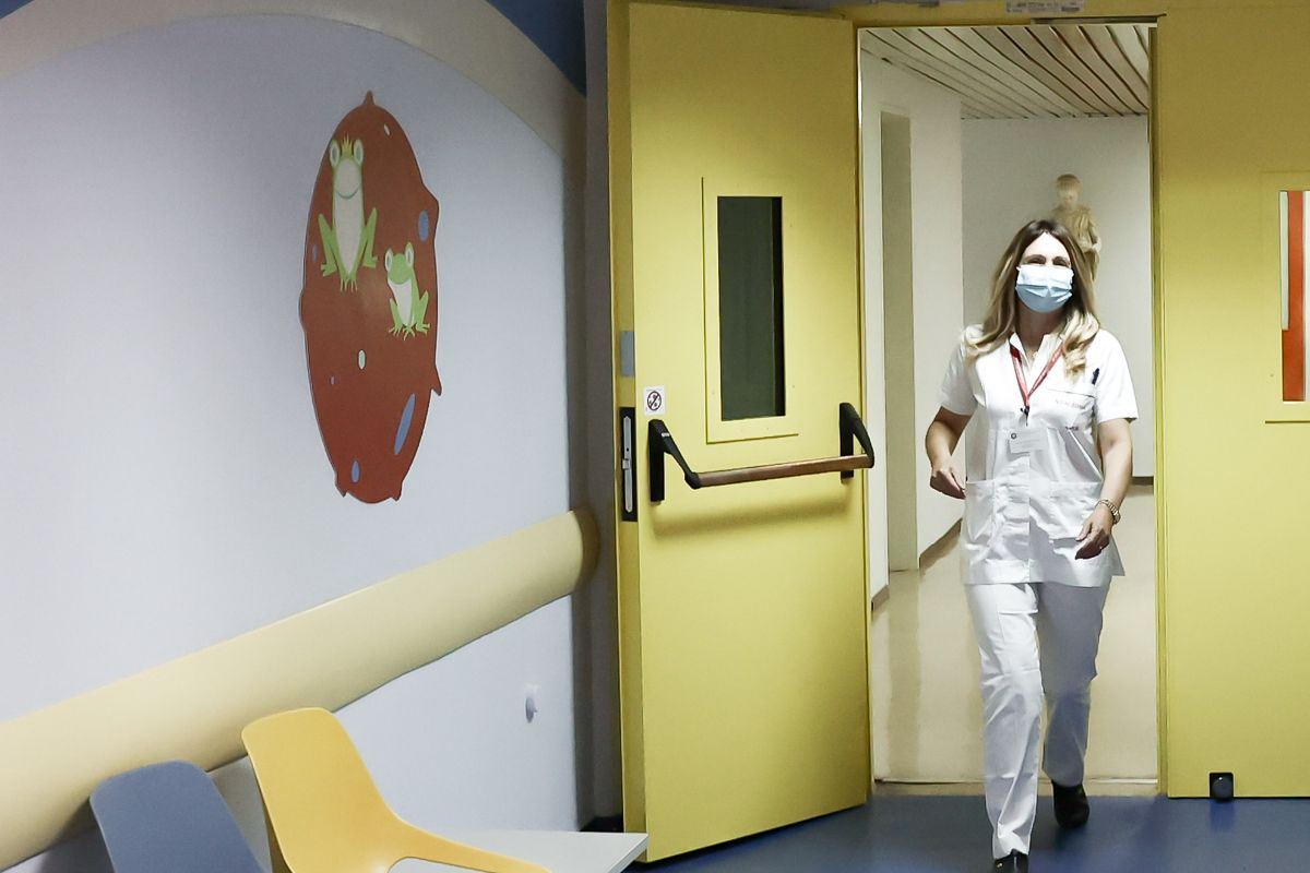 «Ασφυξία» στα παιδιατρικά νοσοκομεία σε Αττική και επαρχία: Μόλις ένα κρεβάτι ΜΕΘ διαθέσιμο στην Πάτρα