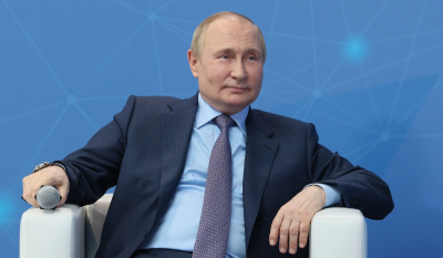 Πούτιν: Δίνει τη δυνατότητα σε Ουκρανούς να αποκτήσουν ρωσική υπηκοότητα