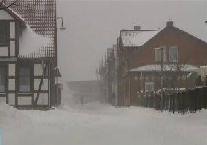 Ολλανδία: Ισχυρή χιονοθύελλα σαρώνει τη χώρα