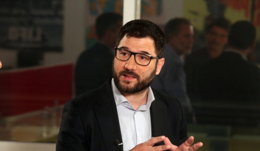 Ηλιόπουλος: Η ΝΔ προσπαθεί να δημιουργήσει πελατεία για τα κολέγια