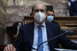 Επιμένει ο Χατζηδάκης: «Το νομοσχέδιο δίνει δύναμη στον εργαζόμενο» - Επίθεση σε ΣΥΡΙΖΑ και συνδικαλιστές
