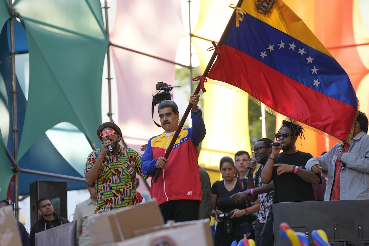 Βενεζουέλα: Πρόταση Μαδούρο για δημοψήφισμα - Στόχος η ενσωμάτωση περιοχής που ανήκει στη Γουιάνα