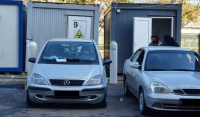 Ρουμανία: Ασθενείς με κορονοϊό σε αυτοκίνητα με οξυγόνο γιατί δεν έχουν κλίνες
