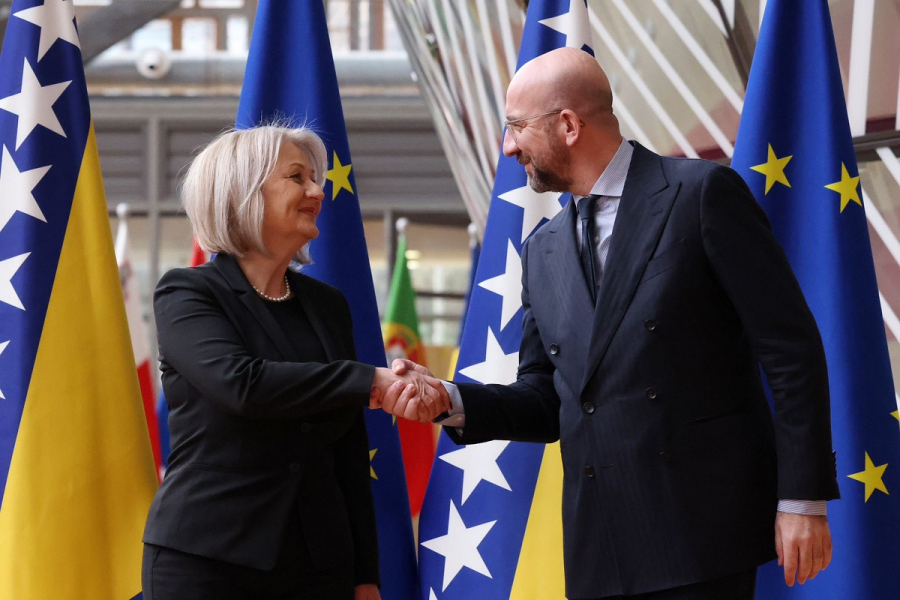 Η Ε.Ε. ξεκινά ενταξιακές διαπραγματεύσεις με τη Βοσνία - Ερζεγοβίνη