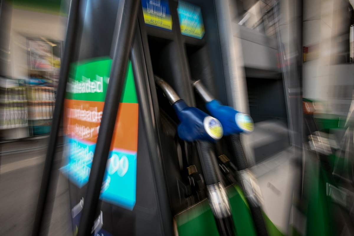 Επίδομα βενζίνης: Πώς θα αποθηκεύσετε το «κουπόνι» 13 ευρώ στο κινητό σας