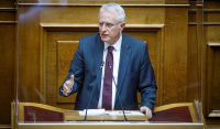Ραγκούσης: Ο πολιτικός υπόκοσμος του κ. Μητσοτάκη υλοποίησε την παραβίαση του Συντάγματος