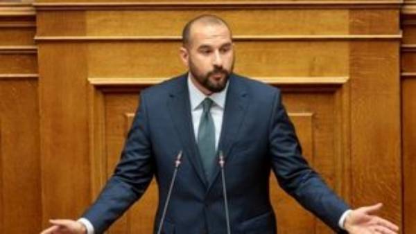 «Μεθοδεύσεις για τον ολοκληρωτικό έλεγχο του κράτους» καταγγέλλει ο Τζανακόπουλος