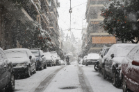 Η κακοκαιρία «Φίλιππος» χτυπά την Αττική: Χιονίζει στα βόρεια της Αθήνας - Ποιοι δρόμοι είναι κλειστοί
