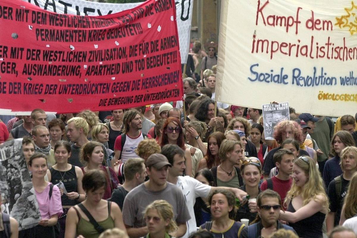 Δεκάδες χιλιάδες Γερμανοί διαμαρτύρονται για την «εκτόξευση» των ενοικίων