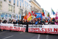 Γαλλία: Παραλύει η χώρα για τη συνταξιοδοτική μεταρρύθμιση Μακρόν