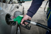 Τριήμερο 25ης Μαρτίου με τη βενζίνη στα ύψη: Πού ξεπέρασε τα 2 ευρώ το λίτρο