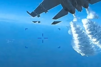 Ντοκουμέντο από τη Μαύρη Θάλασσα: Η στιγμή που το ρωσικό μαχητικό «χτυπά» το αμερικανικό drone