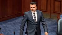 Θρίλερ στα Σκόπια: Ο Ζάεφ δεν έχει βρει ακόμη τους 80 βουλευτές για τις «Πρέσπες»