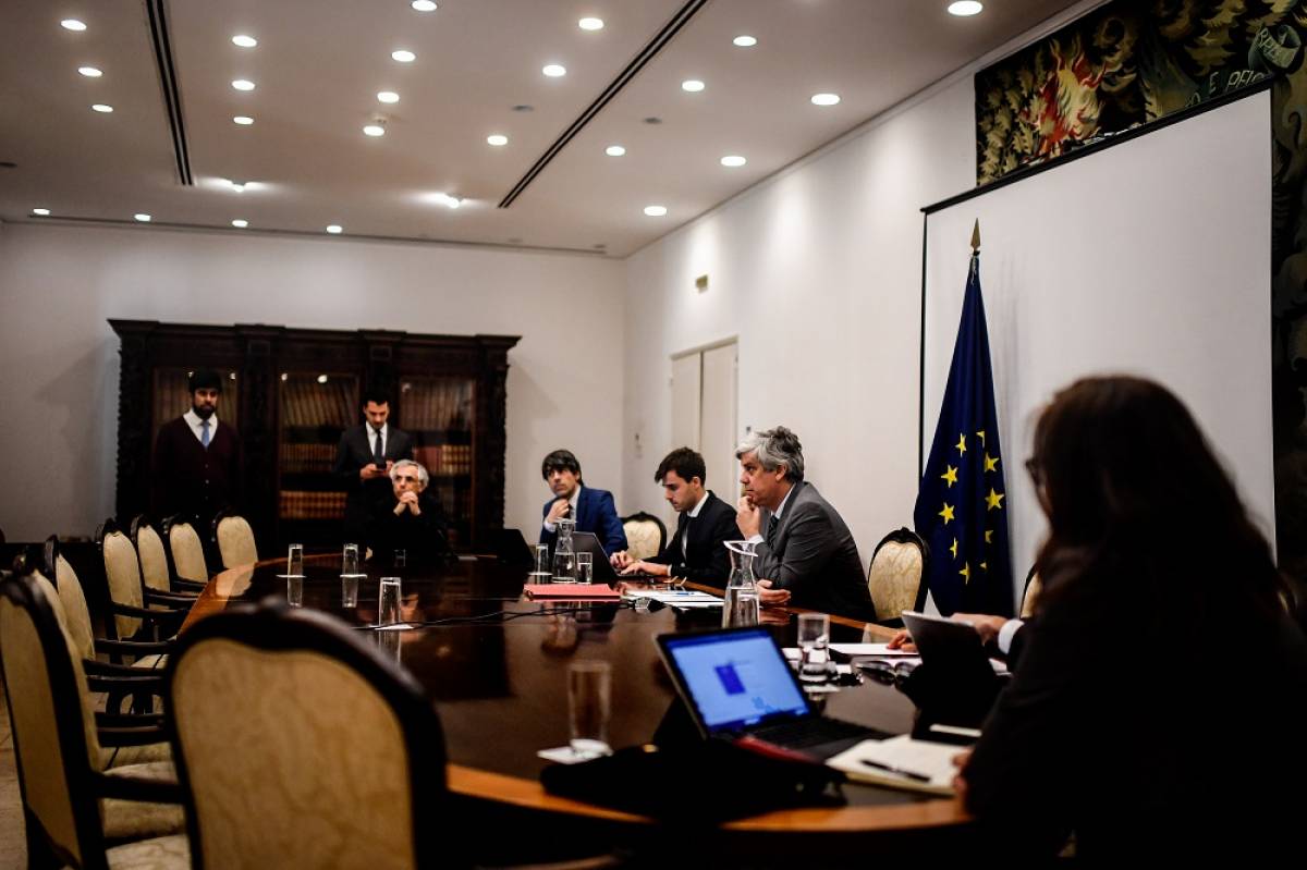 Κορονοϊός: Σε αναζήτηση συμβιβασμού το Eurogroup μετά το «όχι» στο ευρωομόλογο