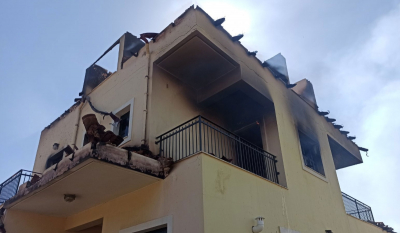 Φωτιά στο σπίτι της Ελένης Γερασιμίδου στη Νέα Παλλήνη (Βίντεο)