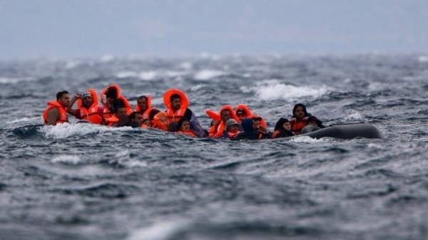 Νέο ναυάγιο στα ανοιχτά του Μαρόκου: 7 μετανάστες νεκροί και 70 διασωθέντες