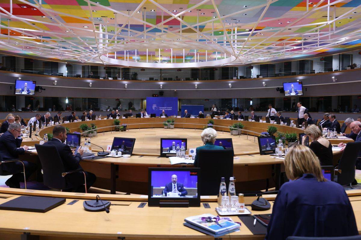 Σκληρό παζάρι κορυφής για τις θέσεις κορυφής σε ΕΕ και ΝΑΤΟ: Αποκαλυπτικό παρασκήνιο από το Politico