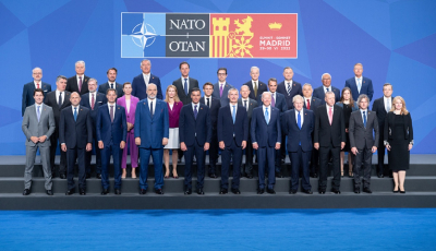 Το ΝΑΤΟ κήρυξε την έναρξη του νέου Ψυχρού Πολέμου: Τι σημαίνει για Ελλάδα - Ευρώπη