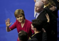 Σκωτία: Συνελήφθη ξανά ο σύζυγος της Νίκολα Στέρτζον - Κατηγορείται για υπεξαίρεση από τα κομματικά ταμεία