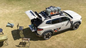 Πώς μετατρέπεται το νέο Dacia Duster σε ιδανικό αυτοκίνητο για camping