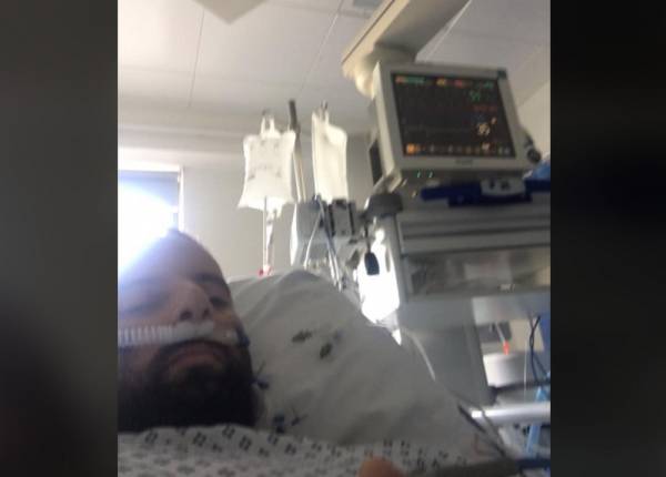 Κορονοϊός: Έλληνας ασθενής ξυπνά μετά από πέντε ημέρες σε κώμα και ξεσπά κατά των συνωμοσιολόγων