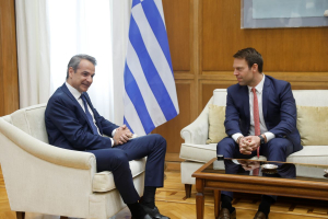 ΣΥΡΙΖΑ: Γιατί ο Μητσοτάκης χαμήλωσε τον πήχη για τις ευρωεκλογές - Η «αυτοκριτική» του Πρωθυπουργού