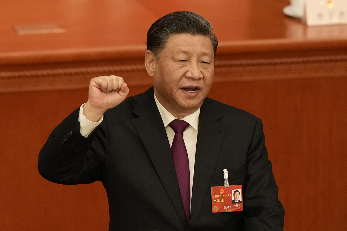 Ο Πρόεδρος Σι ο νέος «Μάο Τσε Τουνγκ» της Κίνας - Ξεκίνησε την τρίτη θητεία του