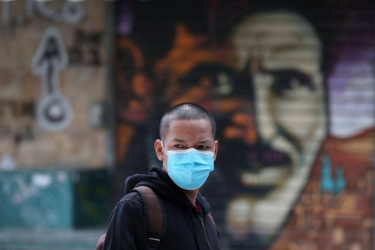Μάσκα παντού στην Ευρώπη - Οι φόβοι μιας νέας έξαρσης της πανδημίας
