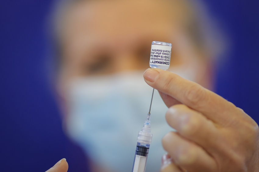 Γερμανία: Οι καθυστερήσεις στην παράδοση εμβολίων από την BioNTech, «φρενάρουν» τον εμβολιασμό